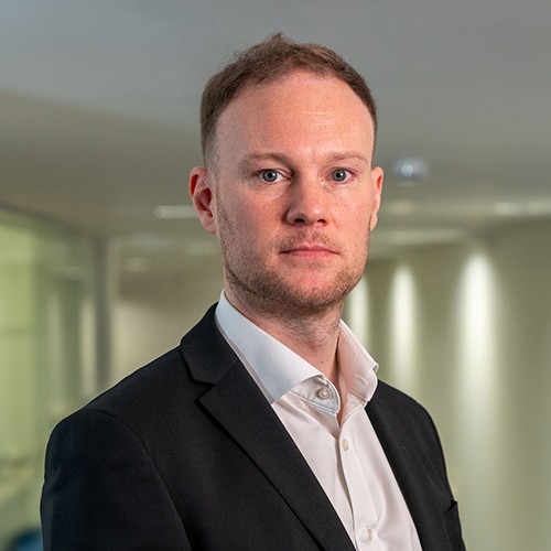 Dr Adam Januszewski, Consultant Medical Oncologist at Barts Health NHS Trust