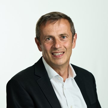 Dr Lars Erwig credit Cancer Research UK