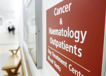 The Oncology Day Treatment Unit (DTU) at the Churchill Hospital, part of the Oxford University Hospitals NHS Foundation Trust (OUH), is marking one year since expanding its Saturday service — an initiative that has helped almost double the number of cancer patients treated at weekends, improved the quality of patient care and reduce routine waiting times from six weeks to four.