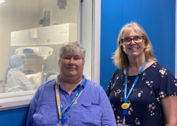 Louise Paatz and Dr Fiona Roberts with the new pharmacy isolator.